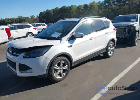 2015 Ford Escape Se z USA, uszkodzony, nr VIN 1FMCU9GX7FUC37204